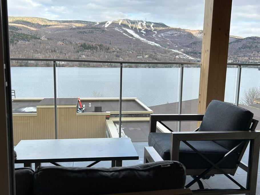 Serenity By The Slopes: Tremblant Waterfront Condo Mont-Tremblant Extérieur photo